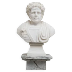 Buste en marbre blanc d'un empereur romain, XXe siècle