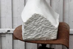 Buste en marbre blanc, signé Léoni, 19ème siècle