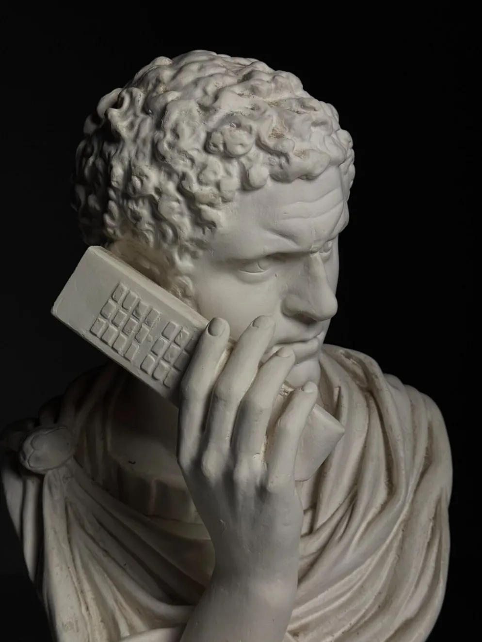 Buste en plâtre de Caracalla appelant