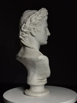 Buste en plâtre de l'empereur Auguste
