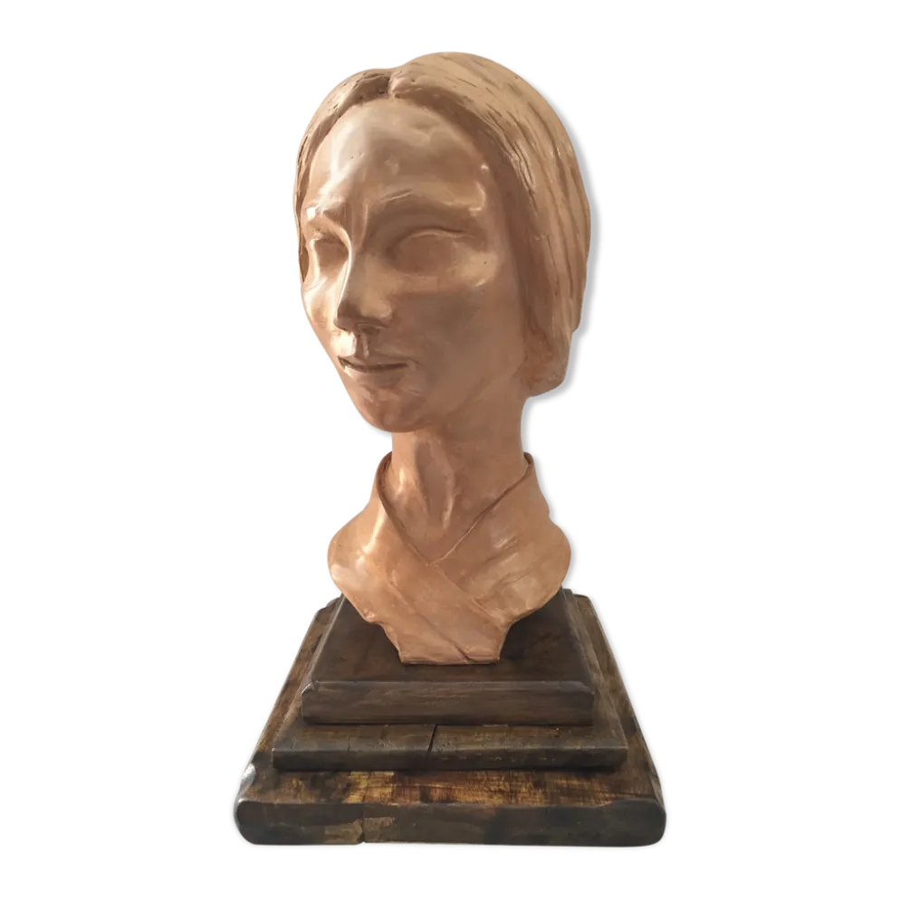 Buste en terre crue d'atelier buste visage de femme signée j.c.g.