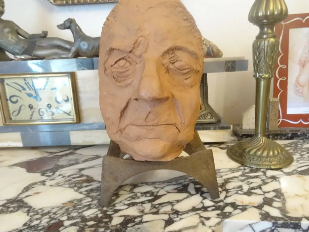 Buste en terre cuite de Jean Gabin