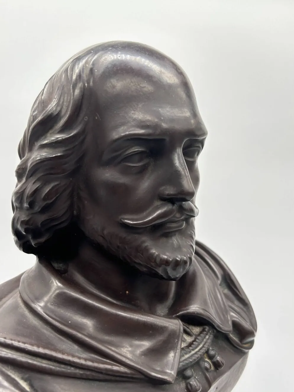 Buste en terre cuite de Shakespeare par Rudolf Uffrecht