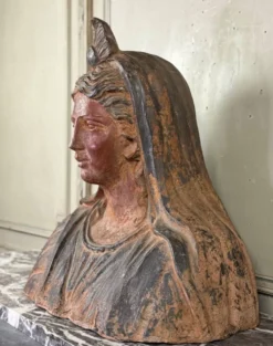Buste en terre cuite de style étrusque, objet grand tour, XIXème siècle