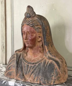Buste en terre cuite de style étrusque, objet grand tour, XIXème siècle