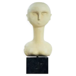 Buste moderniste de femme en grès