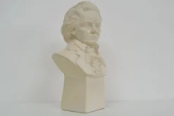 Buste sculpture en plâtre du milieu du siècle de Ludwig van Beethoven, vers 1950