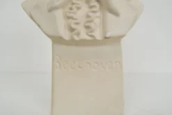 Buste sculpture en plâtre du milieu du siècle de Ludwig van Beethoven, vers 1950