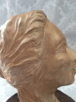 Buste sculpture en terre crue d'atelier visage de femme art design 1950