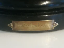Buste signé D. Van Den Bossche en terre cuite