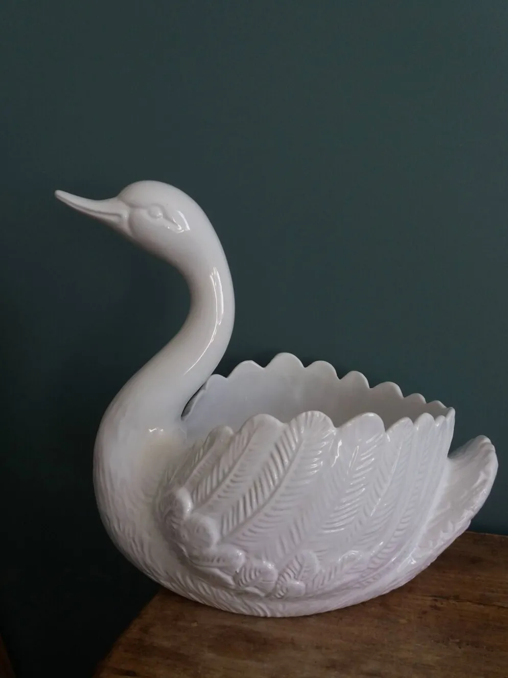 Cache pot jardinière cygne 34 cm
