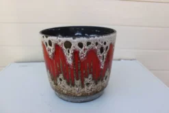 cache-pot 1970 strié rouge