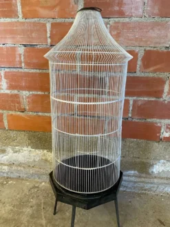 Cage a oiseaux ancienne metal noir & blanc sur pieds deco vintage