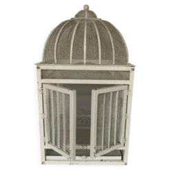 Cage en métal