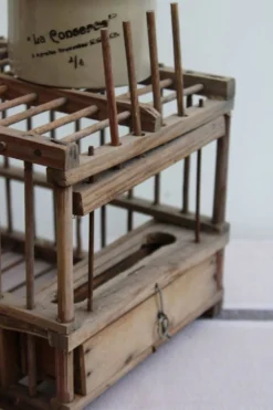 Cage à oiseaux en bois