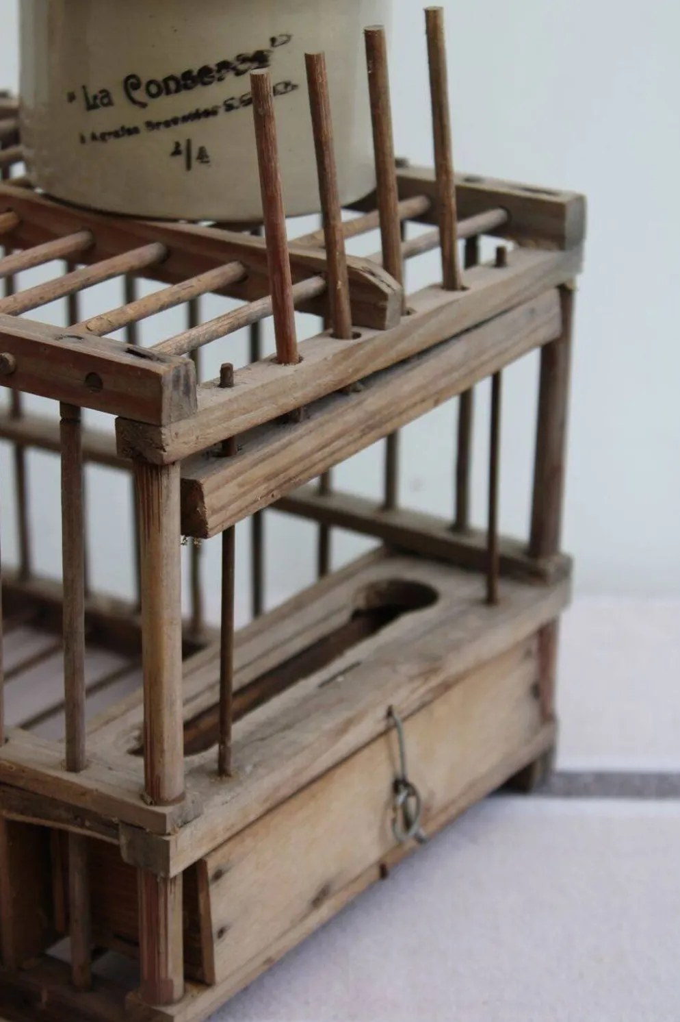 Cage à oiseaux en bois