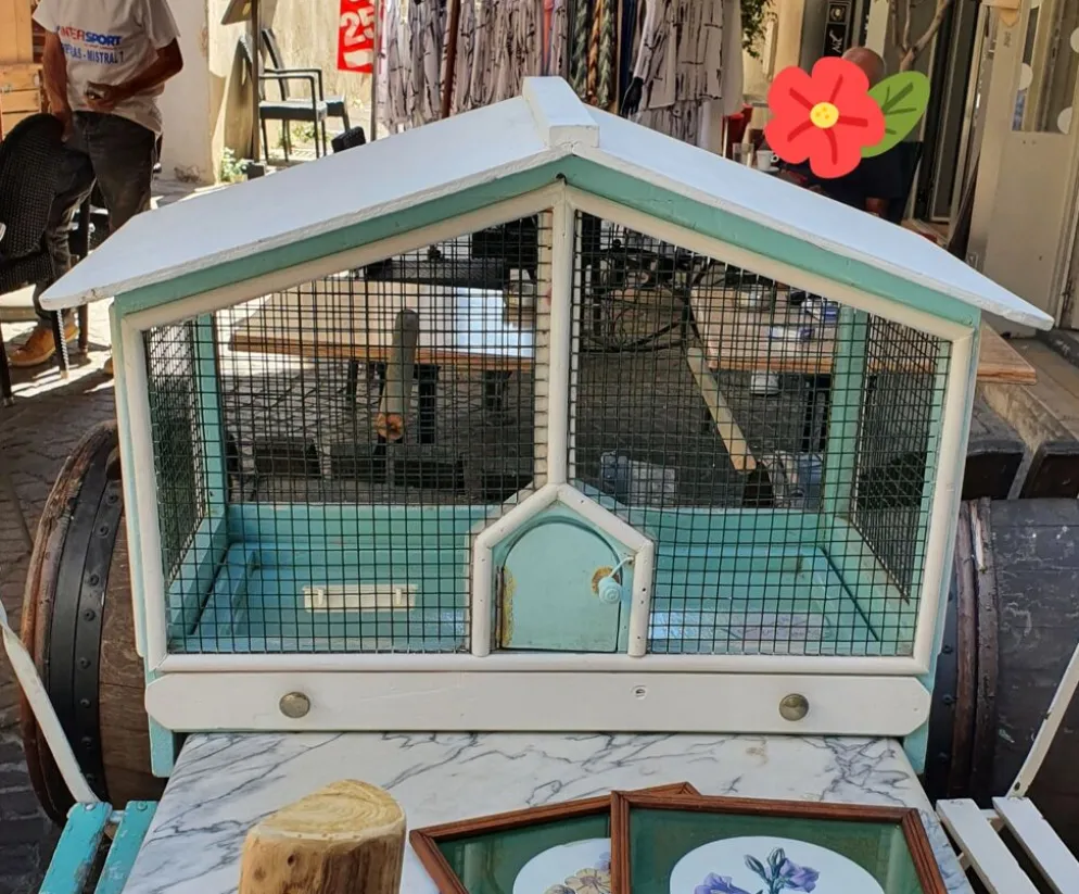 Cage à oiseaux en bois