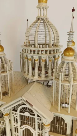 Cage à oiseaux victorienne française du milieu du siècle
