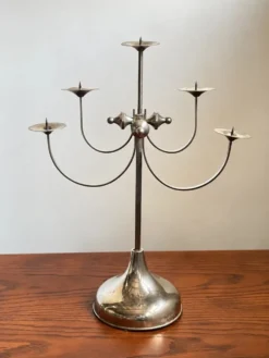 Candelabre sculptural en métal à cinq bras, Attila Demcsik, Hongrie, vers 1980