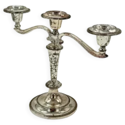 Candélabre vintage à trois lumières en métal argenté avec bords perlés