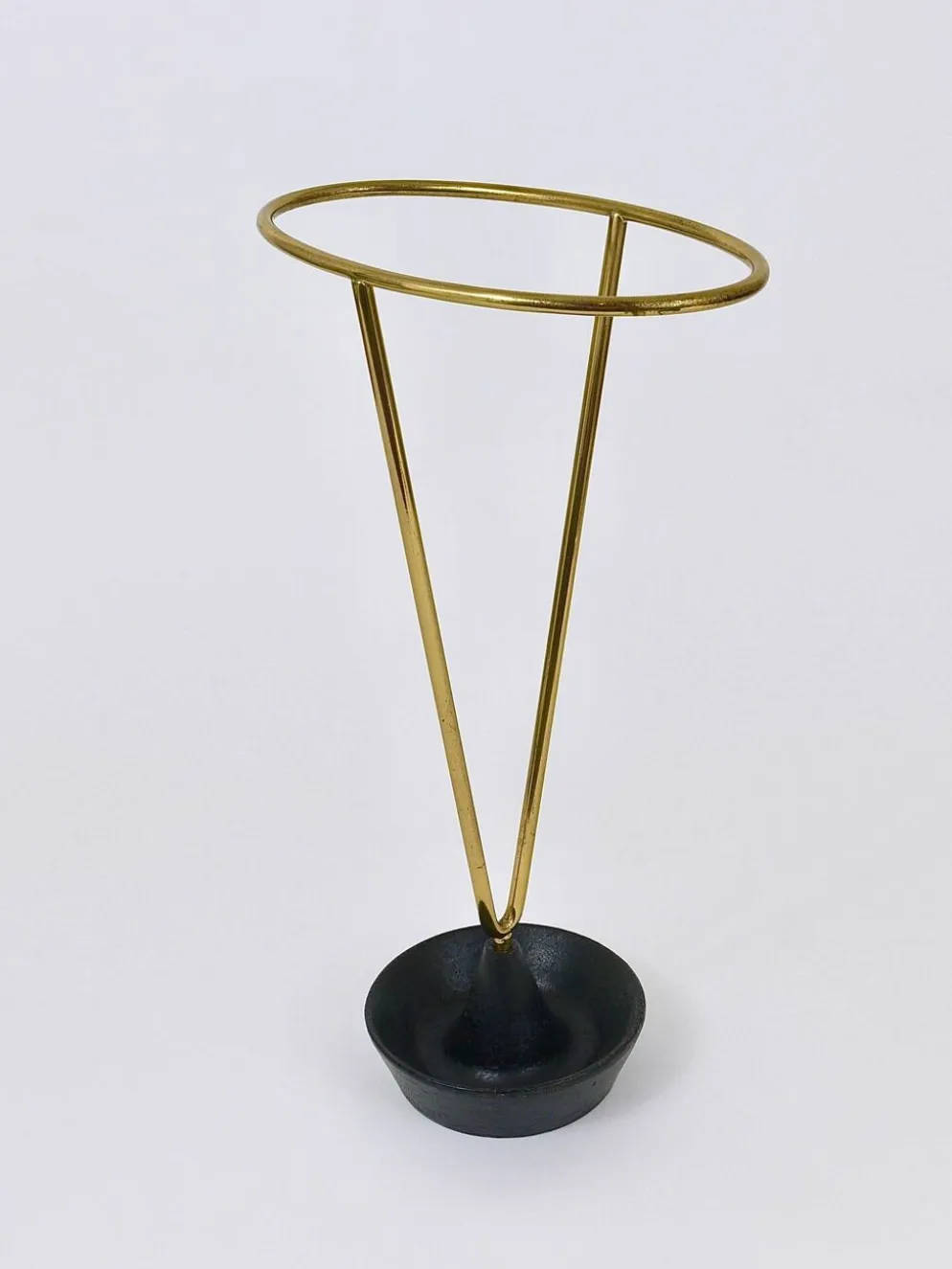 Carl Auböck Porte-Parapluie en Laiton et Fonte du Milieu du Siècle, Autriche, Années 1950