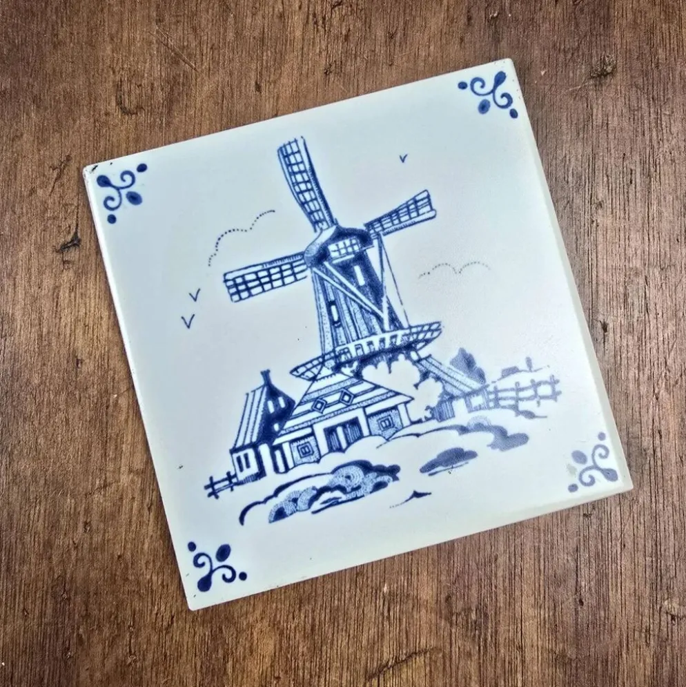 Carreau ancien Royal Mosa Holland – Décor moulin bleu Delft – Faïence vintage