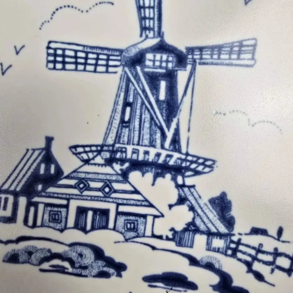 Carreau ancien Royal Mosa Holland – Décor moulin bleu Delft – Faïence vintage