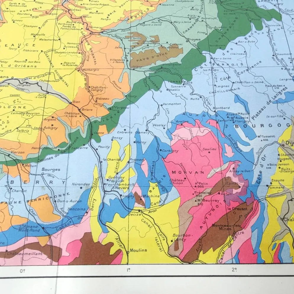 Carte ancienne France bassin parisien 43x43cm de 1950