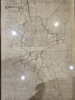 Carte ancienne Orléans sous cadre vitré