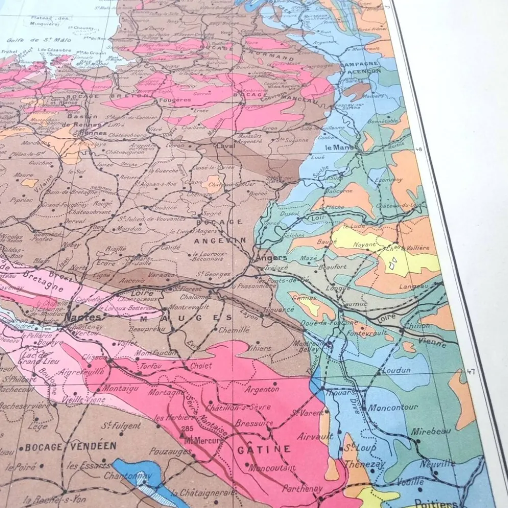 Carte Bretagne et estuaire Loire 43x43cm vintage de 1950