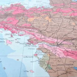 Carte Bretagne et estuaire Loire 43x43cm vintage de 1950