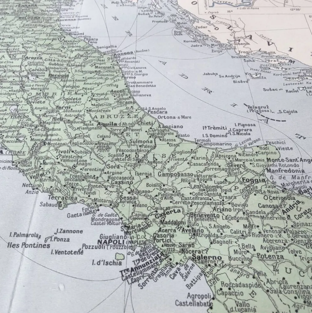 Carte Italie Europe illustrée 43x43cm vintage de 1950