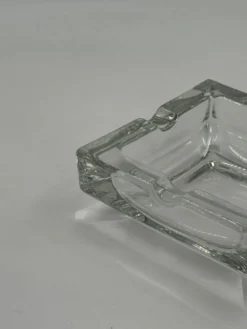 Cendrier carré vintage en verre transparent