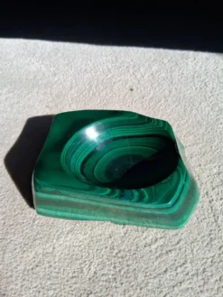 Cendrier en bloc de malachite solide vintage / Vide-Poche — Géométrique lourd de 1,34 kg