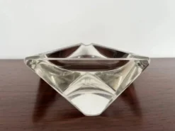 Cendrier en verre artistique bohémien par Vaclav Hanus pour Moser, années 1960.