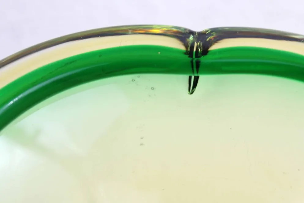 Cendrier en verre de Murano