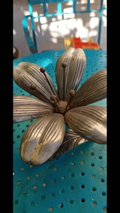 Cendrier Fleur en Laiton Massif Vintage - 6 Pétales Amovibles - Années 60/7