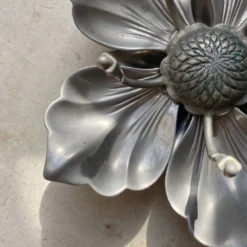 Cendrier fleur vintage pétales amovibles
