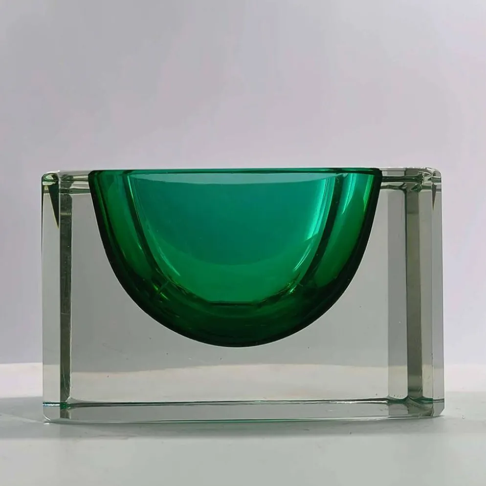 Cendrier multifacette rectangulaire en uranium des années 1960 en verre de Murano.