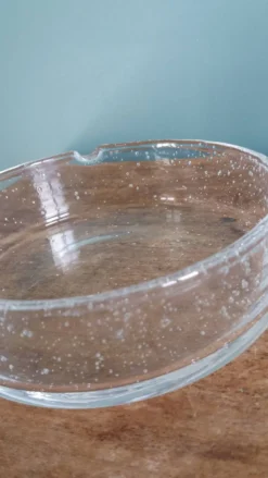 Cendrier ou vide-poche en verre bullé artisanal