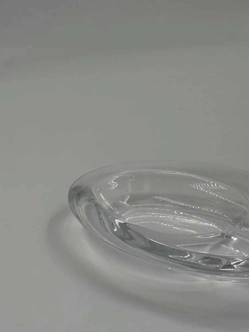 Cendrier ovale vintage en cristal
