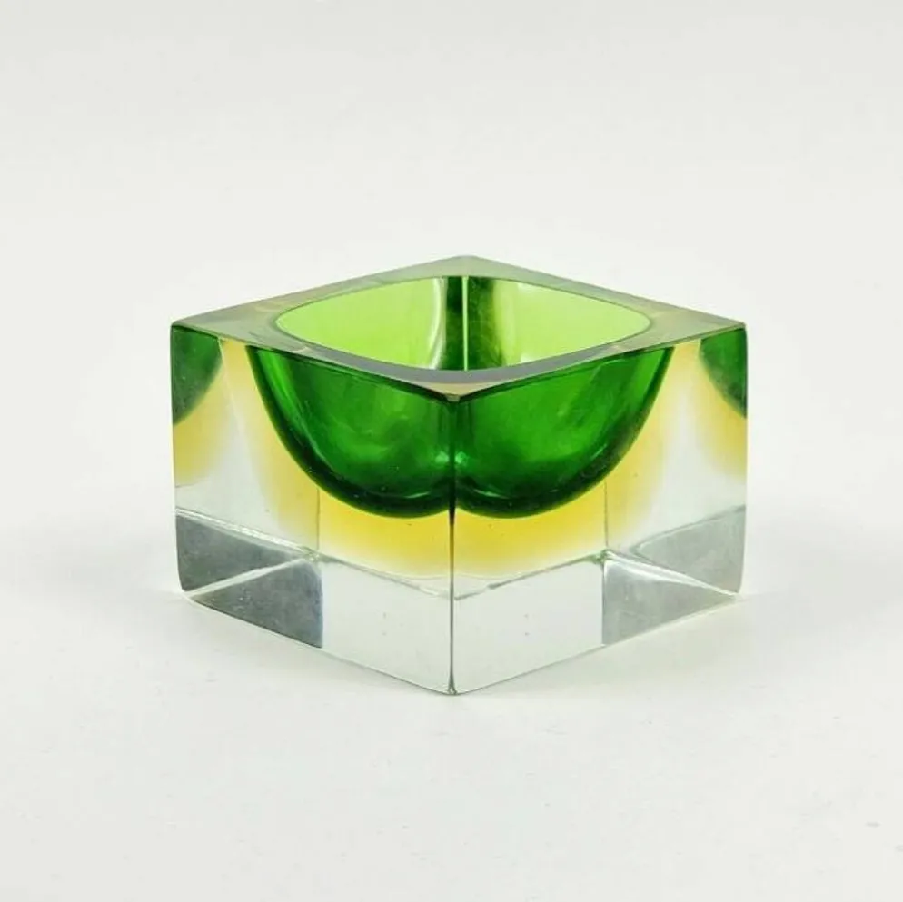 Cendrier/porte-objets en verre de Murano du milieu du siècle par Flavio Poli pour Seguso, années 1970.