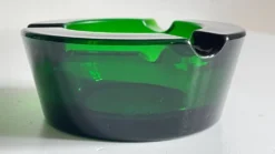 Cendrier verre vert vintage