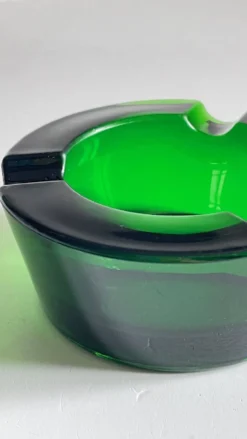 Cendrier verre vert vintage