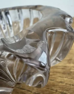 Cendrier / Vide-poche Art Déco violet verre moulé Modèle étoile Pierr