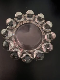 Cendrier vide poche en verre moulé 