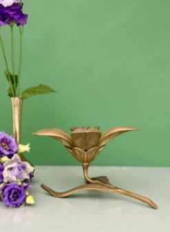 Cendrier vintage en laiton en forme de fleur