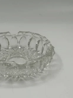 Cendrier vintage en verre cristal taillé