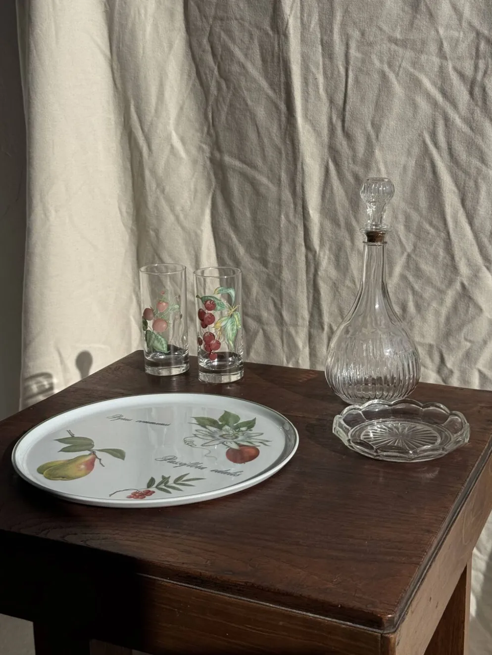 Cendrier vintage en verre moulé en forme de fleur D14 H2,5