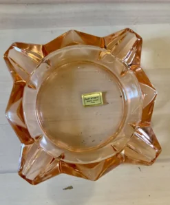 Cendrier vintage Luminarc en verre rose